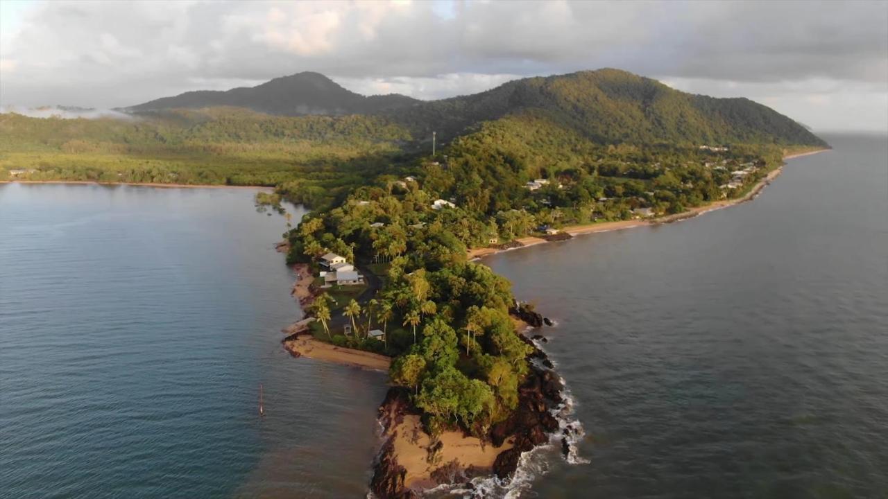 Flying Fish Point Tourist Park Hotel Innisfail Eksteriør billede