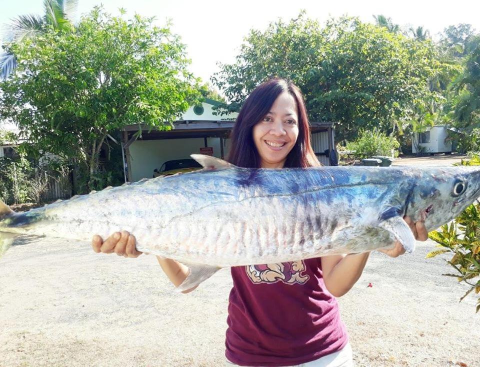 Flying Fish Point Tourist Park Hotel Innisfail Eksteriør billede